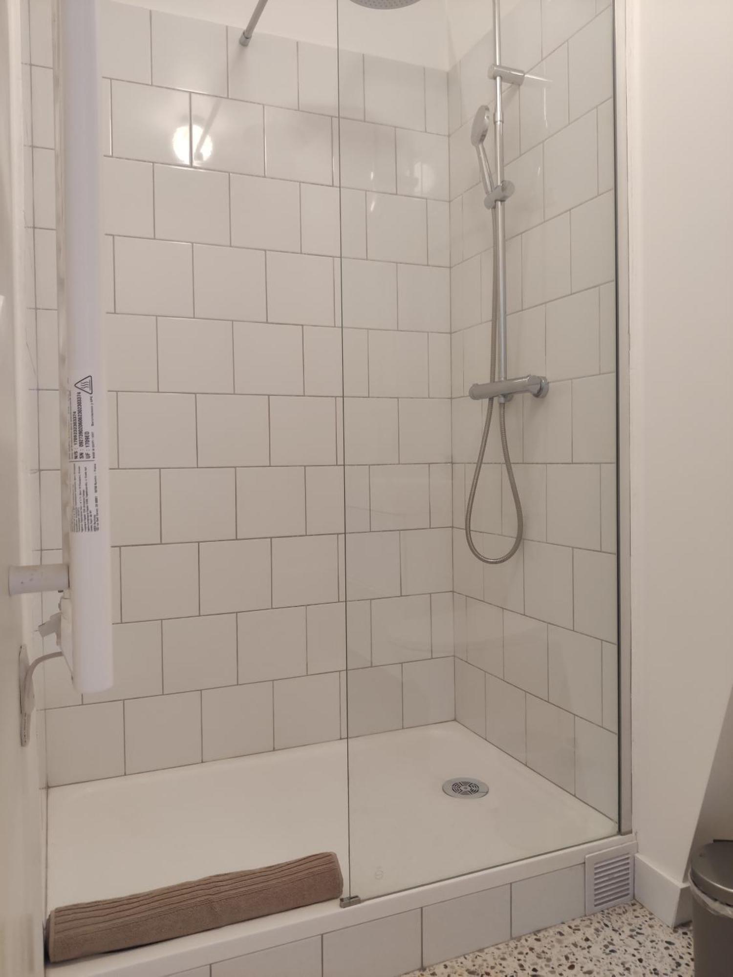 Bel Appart Renove Avec Terrasse Saint-Avertin Exterior foto